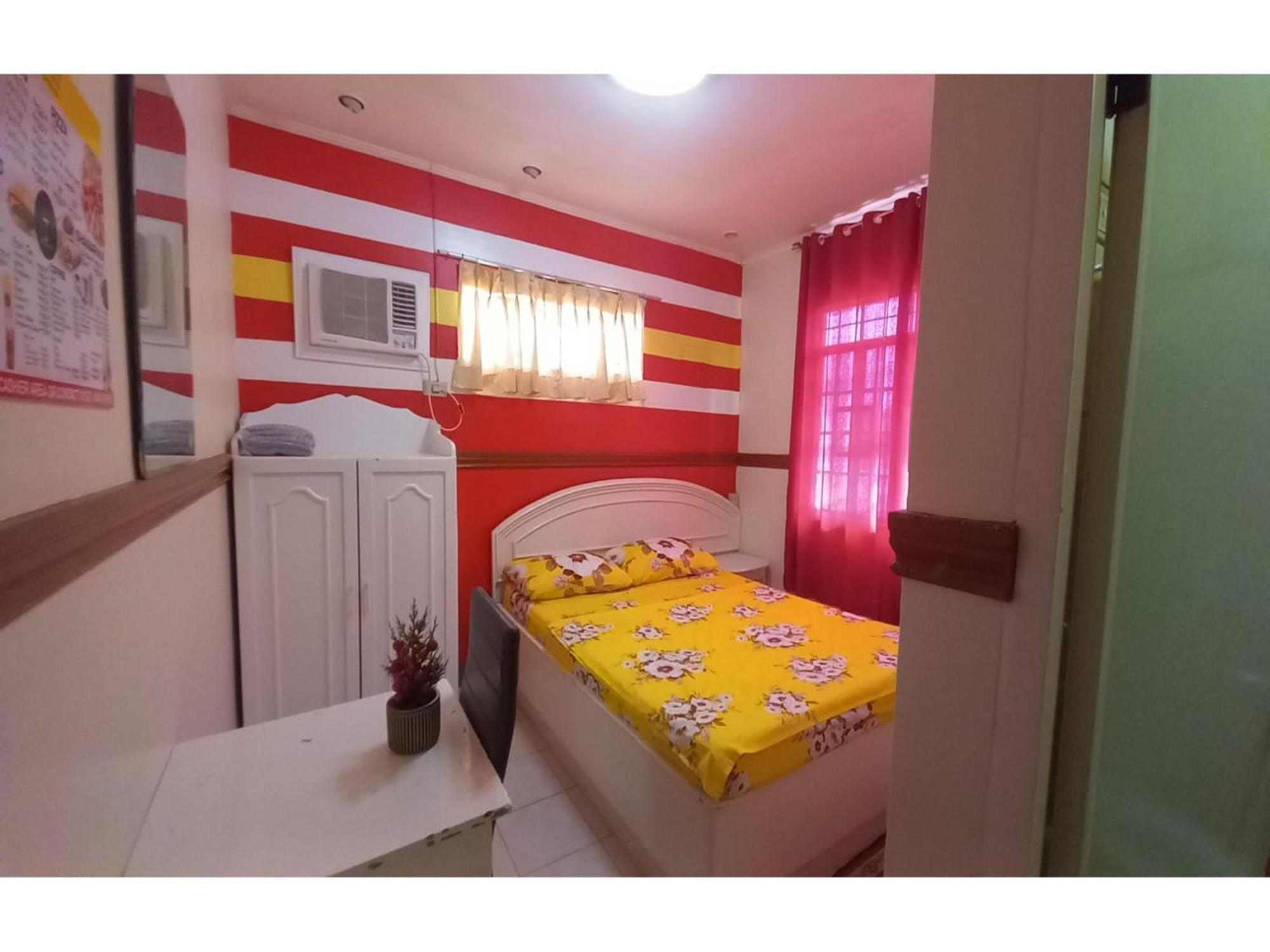 Oyo 1048 Jomckayl Apartelle Naga Kültér fotó